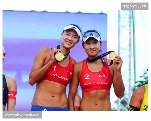 薛晨夏欣怡组合连克强敌夺两冠三站沙排巡回赛再创佳绩