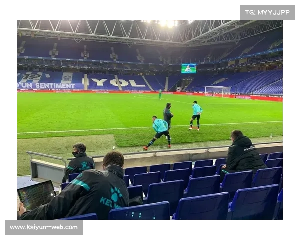 空场足球赛中的社会行为变迁与疫情对体育文化的深刻影响分析 空场足球赛中的社会行为变迁与疫情对体育文化的深刻影响分析